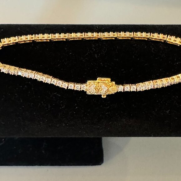 Judith Ripka 14K Clad 6-3/4" Diamonique Tennis Bracelet - Picture 4 of 11